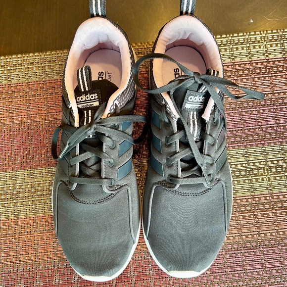 Adidas Black and Pink Cloudfoam Running Shoes Size 10 - Picture 9 of 11